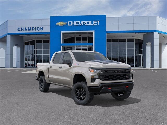 2026 Chevrolet Silverado 1500 Custom Trail Boss Crew Cab 4WD