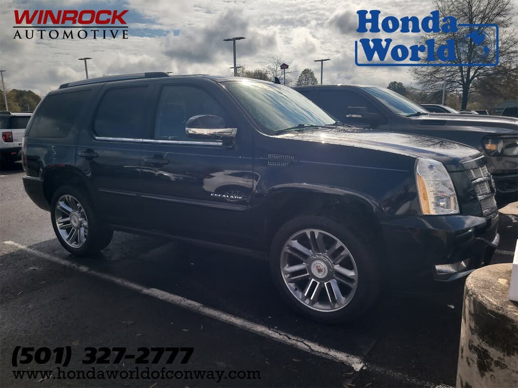 2013 Cadillac Escalade Premium RWD