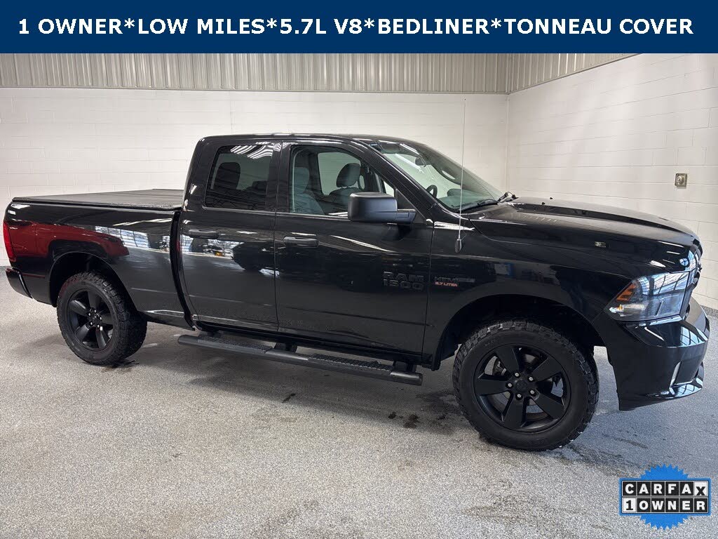2017 RAM 1500 Express Quad Cab 4WD