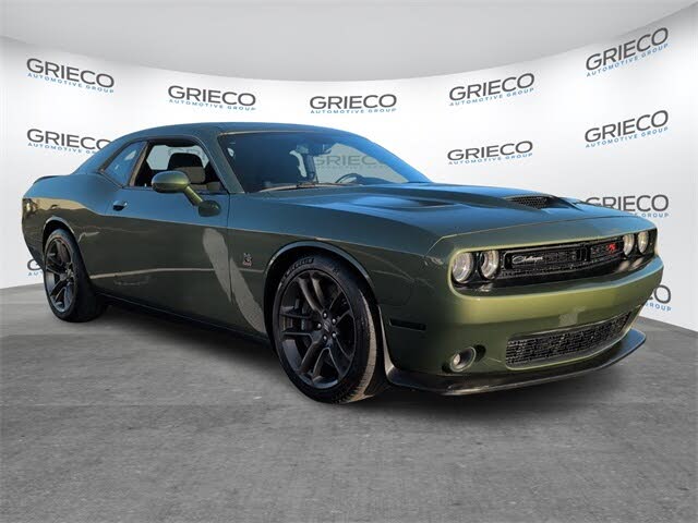2022 Dodge Challenger R/T Scat Pack RWD