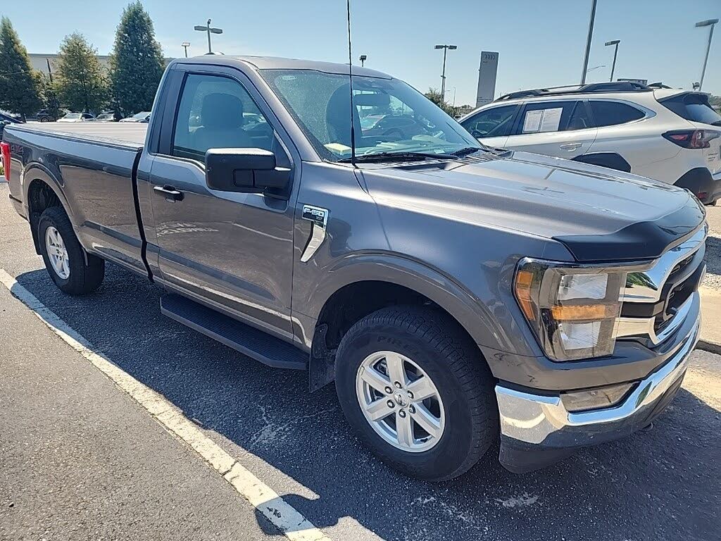 2023 Ford F-150 XLT Regular Cab 4WD