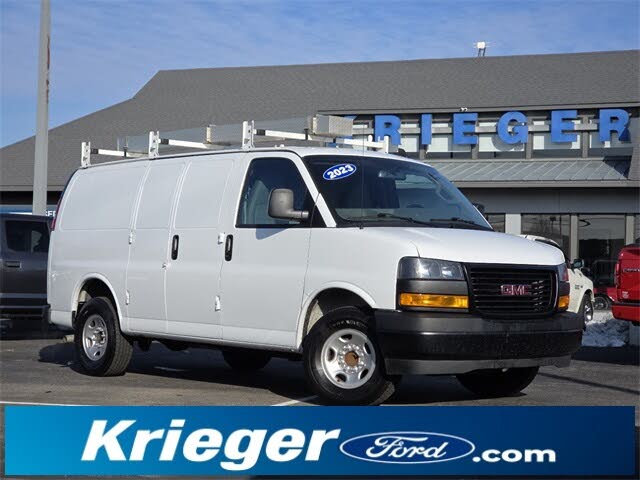 2023 GMC Savana Cargo 2500 RWD
