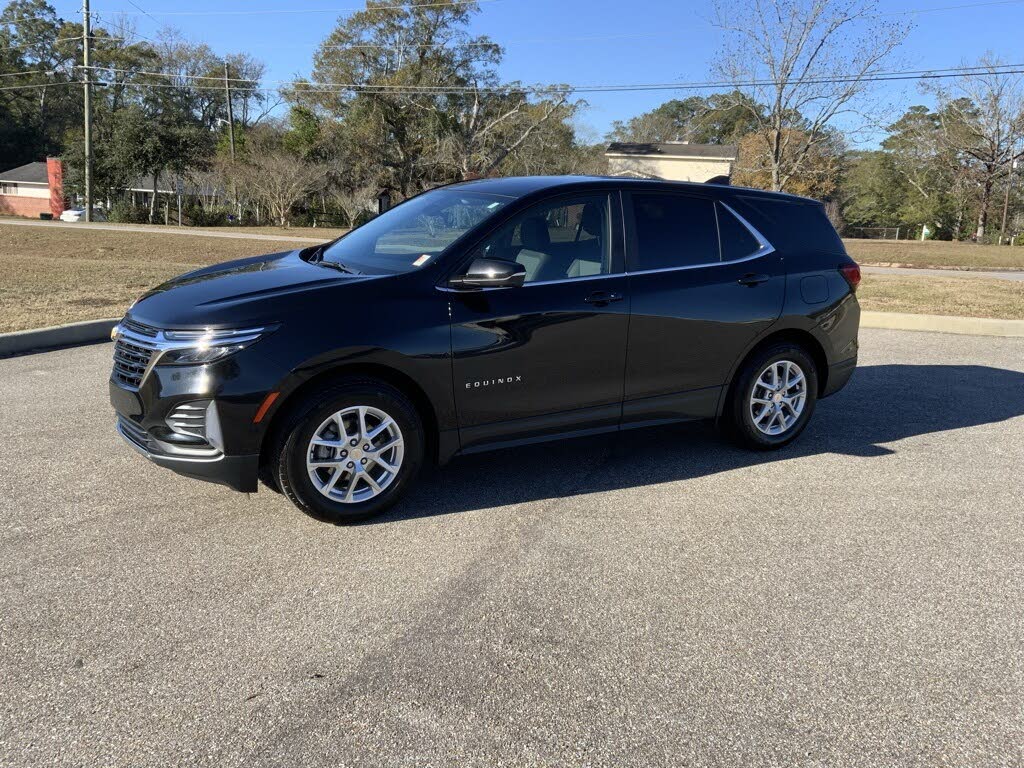 2024 Chevrolet Equinox LT FWD with 1LT