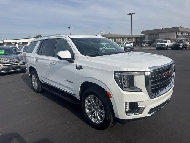 2024 GMC Yukon SLT RWD