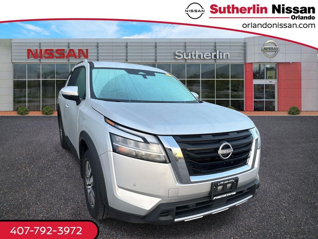 2024 Nissan Pathfinder SL 4WD