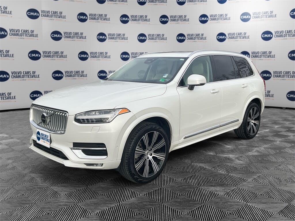 2024 Volvo XC90 B6 Ultimate Bright Theme 7-Passenger AWD