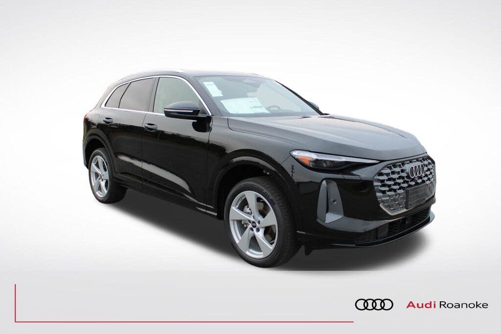 2025 Audi Q5 quattro Premium Plus 40 TFSI