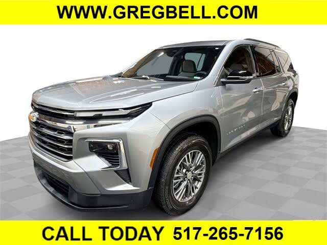 2025 Chevrolet Traverse LT FWD