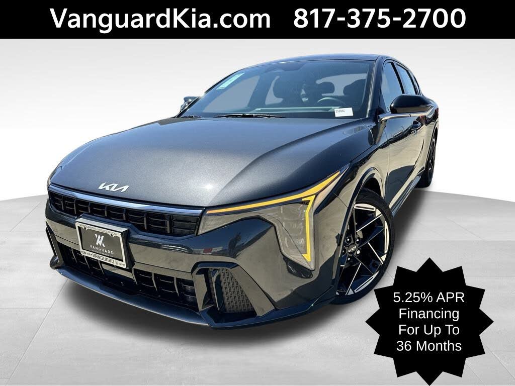 2025 Kia K4 GT-Line FWD