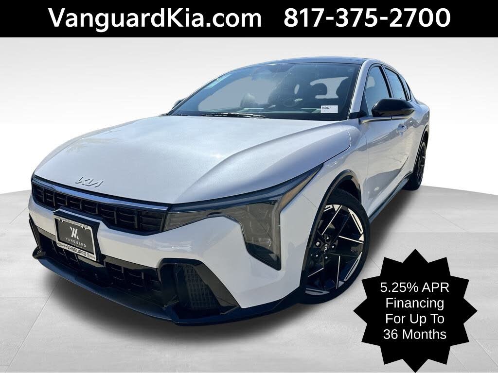 2025 Kia K4 GT-Line FWD