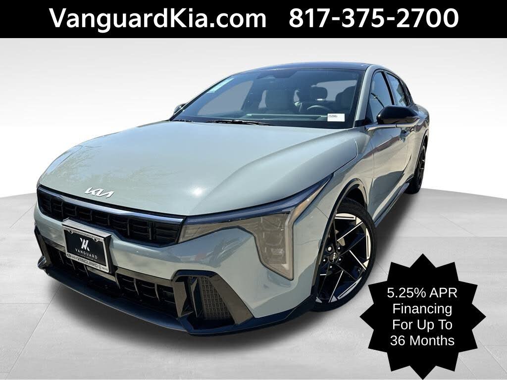 2025 Kia K4 GT-Line FWD