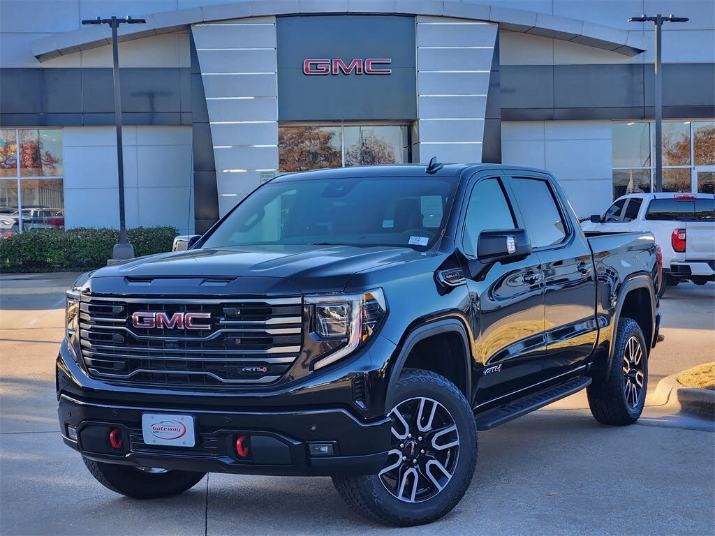2026 GMC Sierra 1500 AT4 Crew Cab 4WD