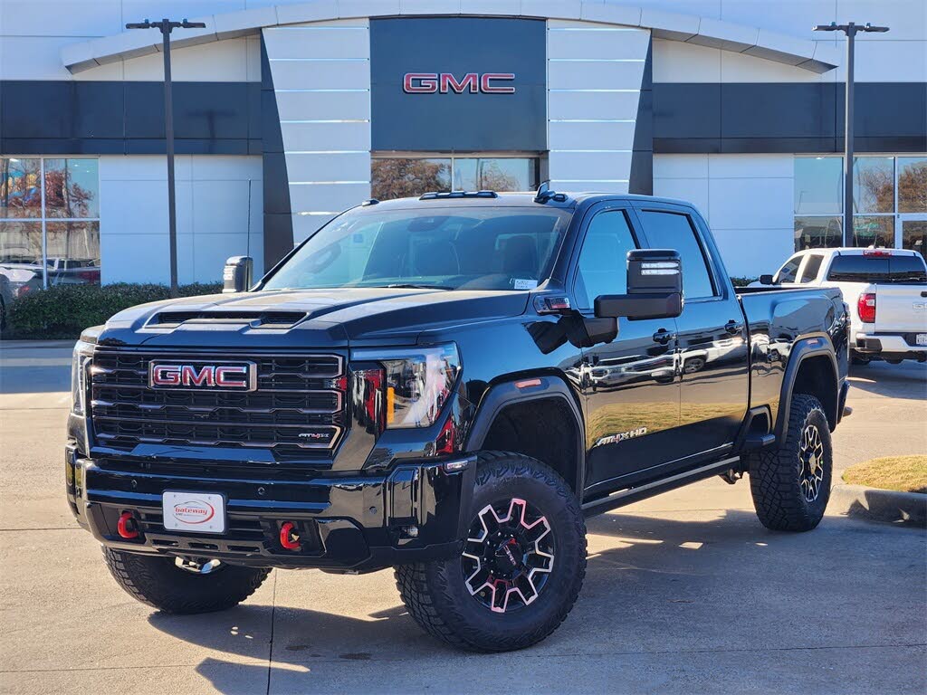 2026 GMC Sierra 2500HD AT4X Crew Cab 4WD