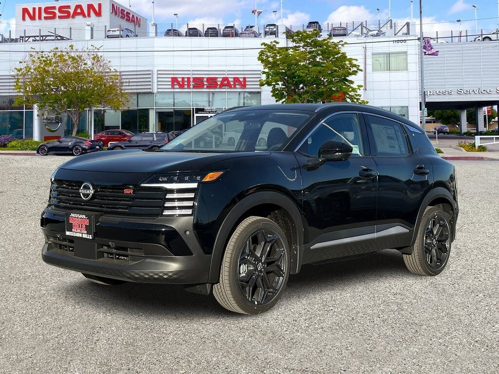 2026 Nissan Kicks SR FWD