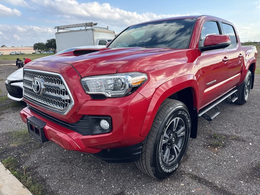 2017 Toyota Tacoma TRD Sport V6 Double Cab RWD