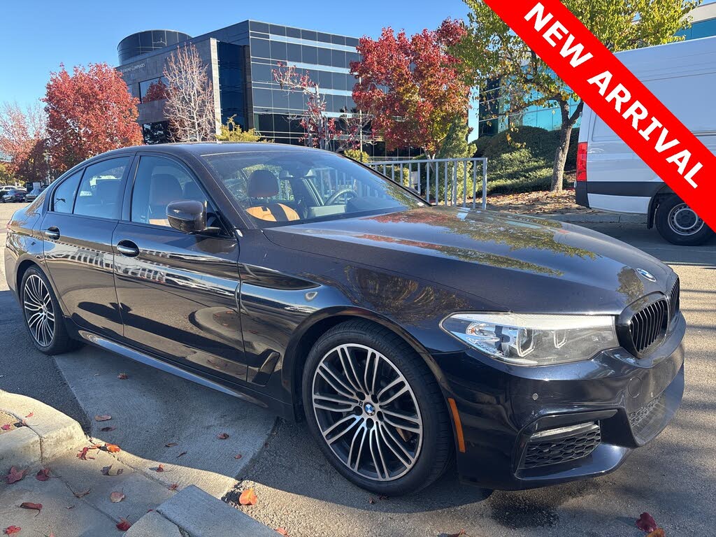 2018 BMW 5 Series 530i Sedan RWD