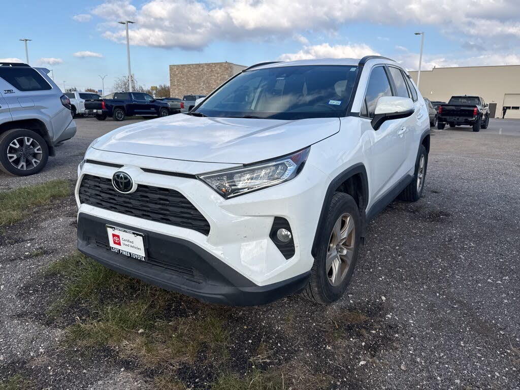 2021 Toyota RAV4 XLE FWD