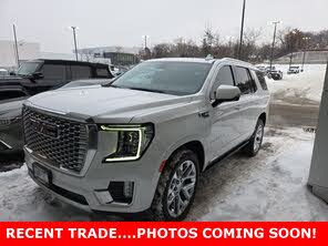 GMC Yukon Denali 4WD