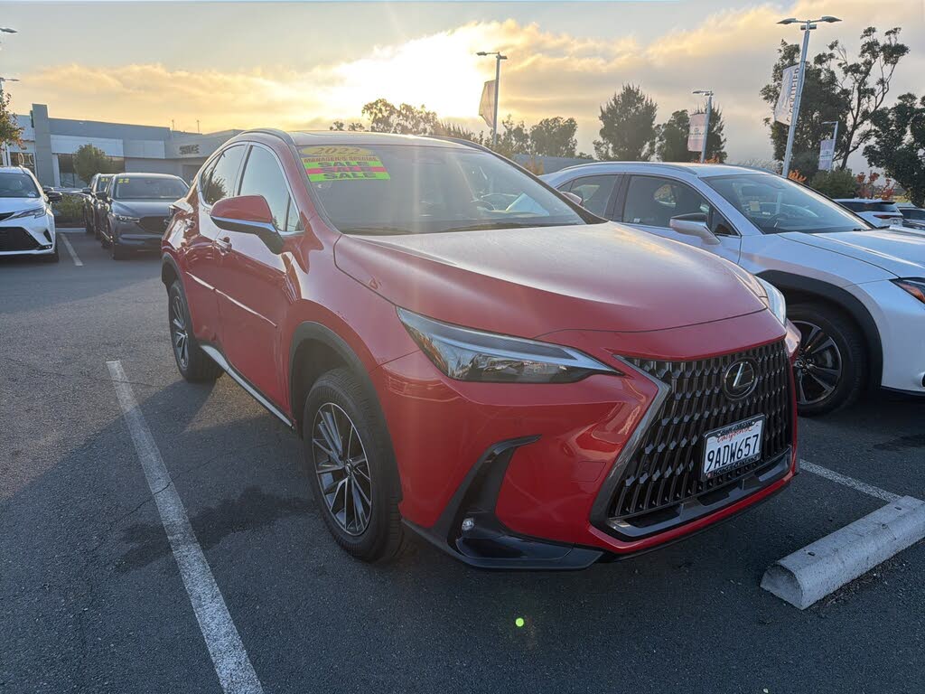 2022 Lexus NX Hybrid 350h Premium AWD