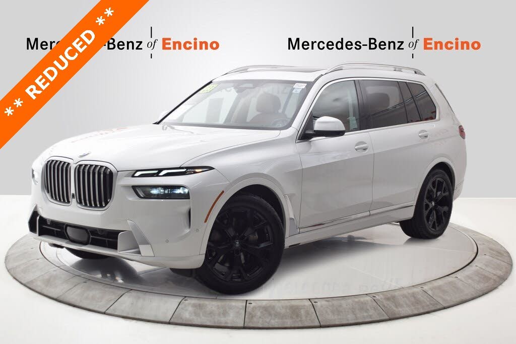 2023 BMW X7 xDrive40i AWD