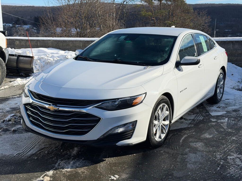 2023 Chevrolet Malibu LT with 1LT FWD