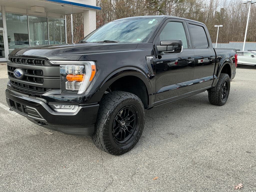 2023 Ford F-150 Lariat SuperCrew 4WD