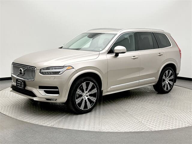 2023 Volvo XC90 B6 Ultimate Bright Theme 7-Passenger AWD