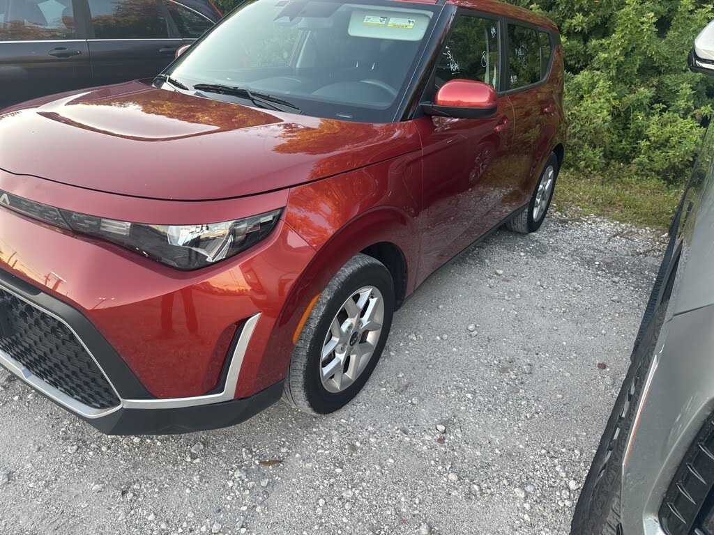 2024 Kia Soul LX FWD