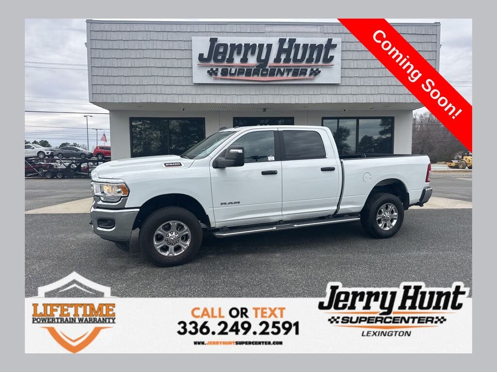 2024 RAM 2500 Big Horn Crew Cab 4WD