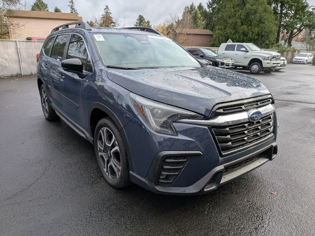 2024 Subaru Ascent Limited 8-Passenger AWD