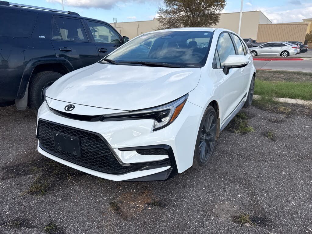 2024 Toyota Corolla SE FWD