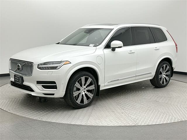 2024 Volvo XC90 Recharge T8 Ultimate Bright Theme 7-Passenger eAWD
