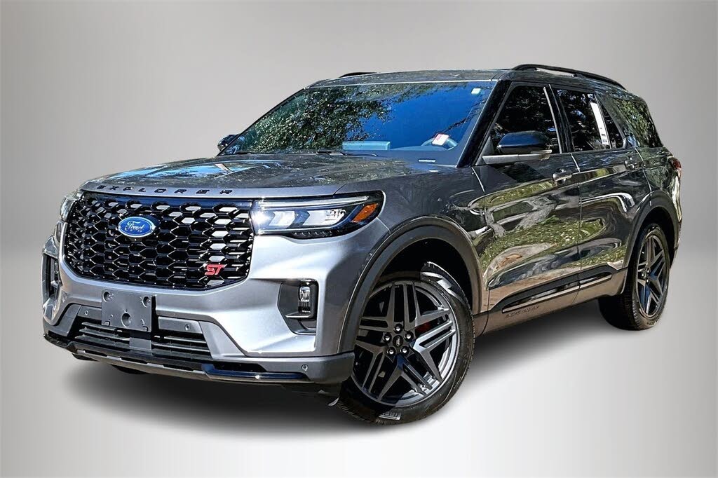 2025 Ford Explorer ST AWD