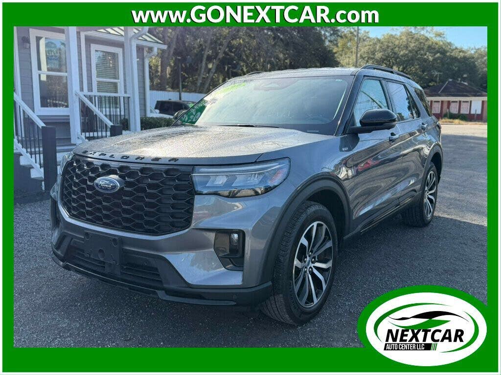 2025 Ford Explorer ST-Line AWD