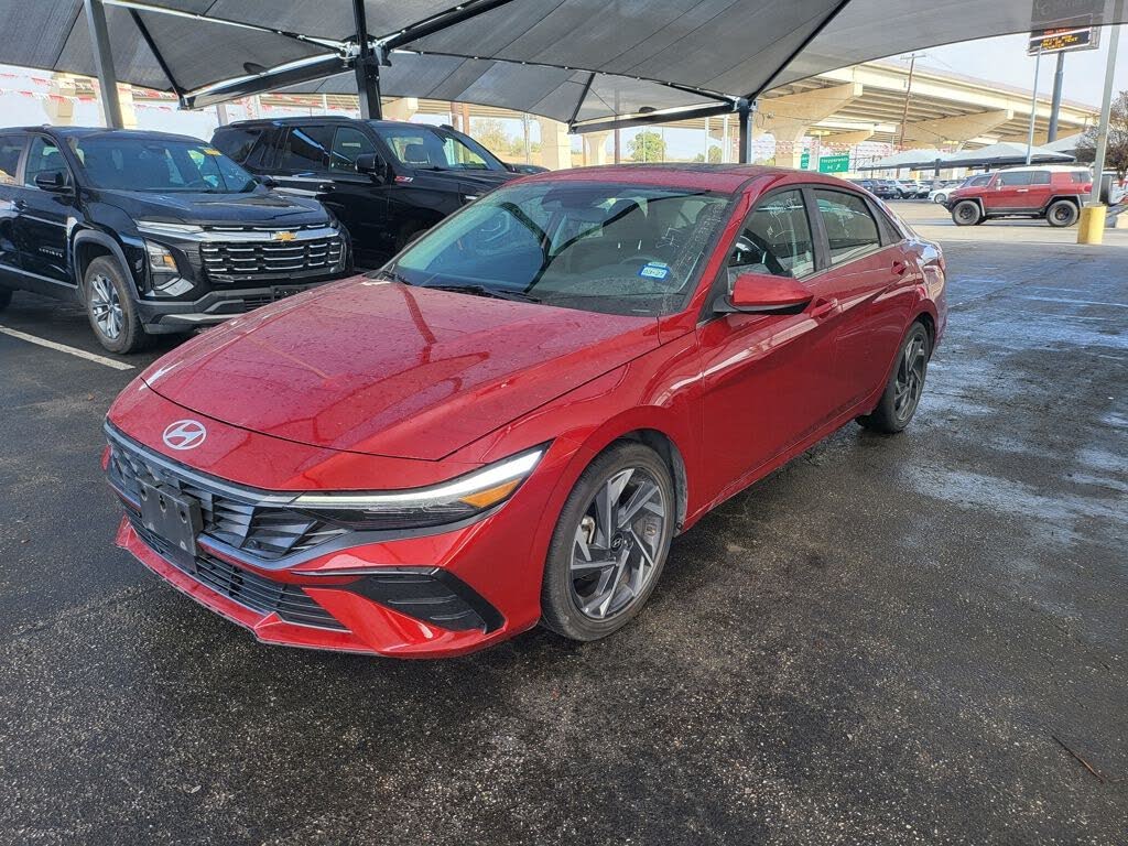 2025 Hyundai Elantra SEL Convenience FWD