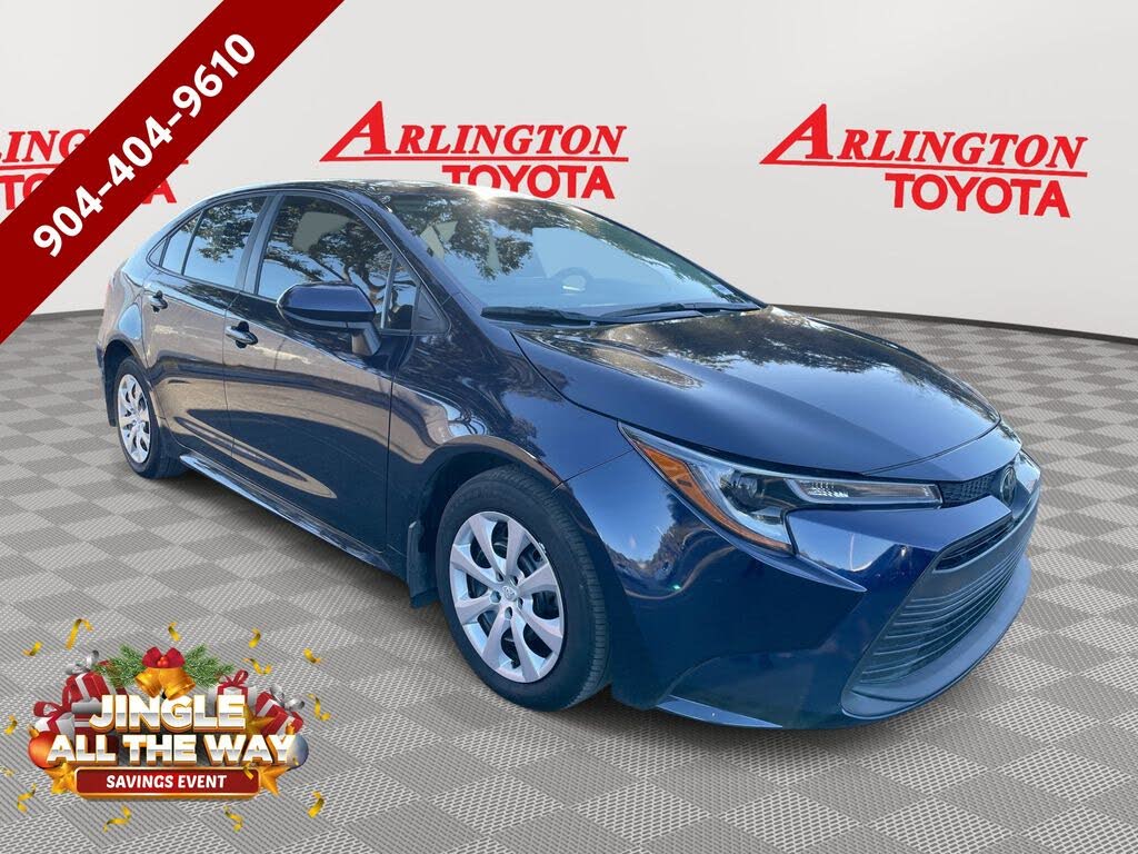 2025 Toyota Corolla LE FWD