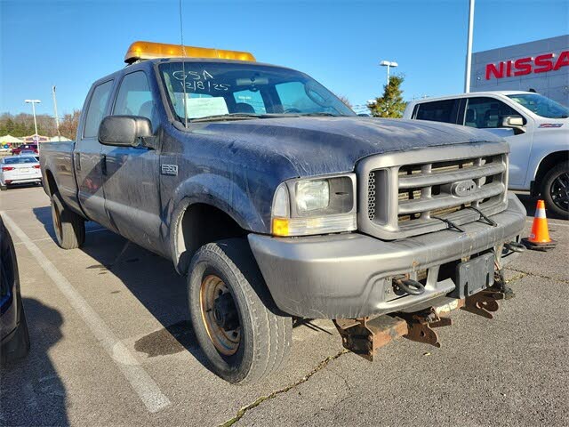 2003 Ford F-350 Super Duty XLT Crew Cab SB 4WD