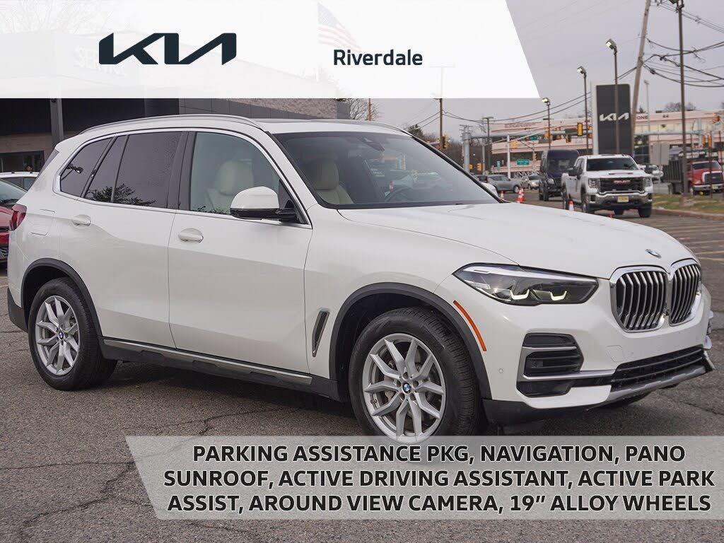 2022 BMW X5 xDrive40i AWD