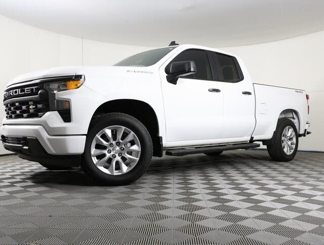 2025 Chevrolet Silverado 1500 Custom Double Cab 4WD