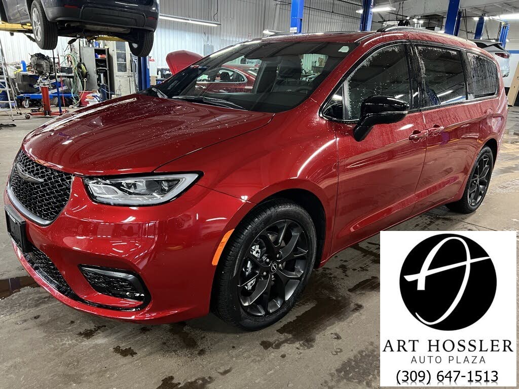 2026 Chrysler Pacifica Limited FWD