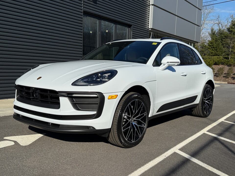 2026 Porsche Macan