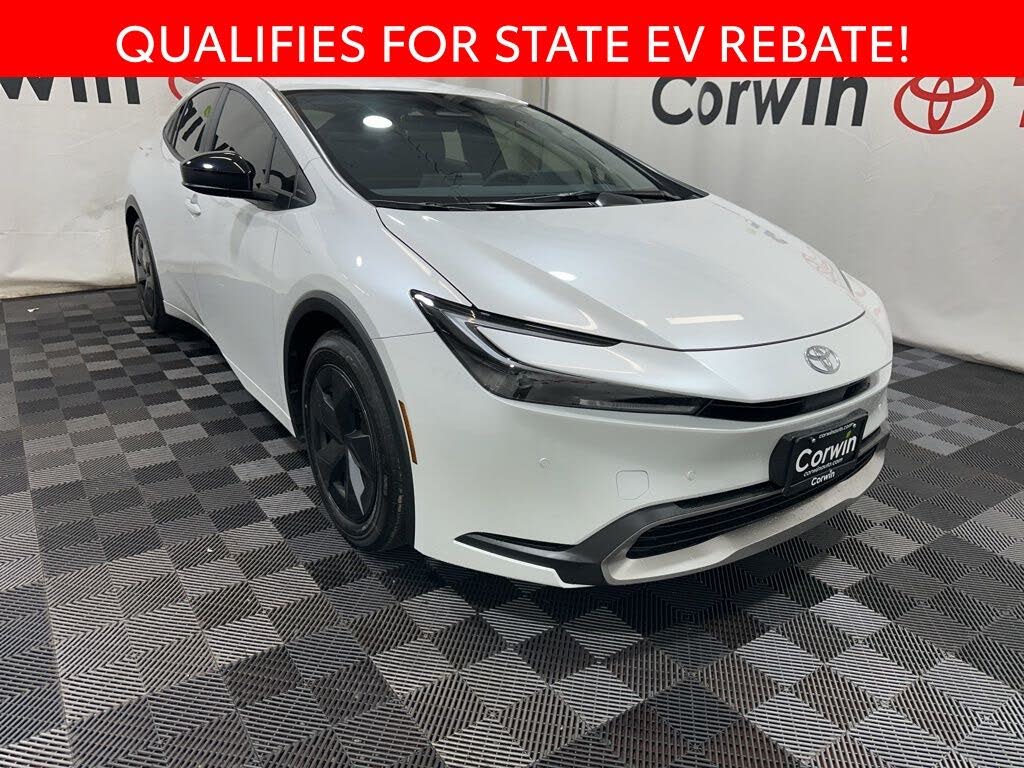 2026 Toyota Prius Plug-In Hybrid SE FWD