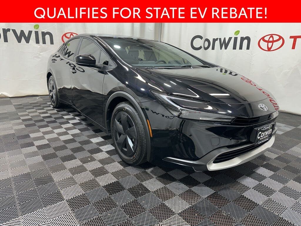 2026 Toyota Prius Plug-In Hybrid SE FWD