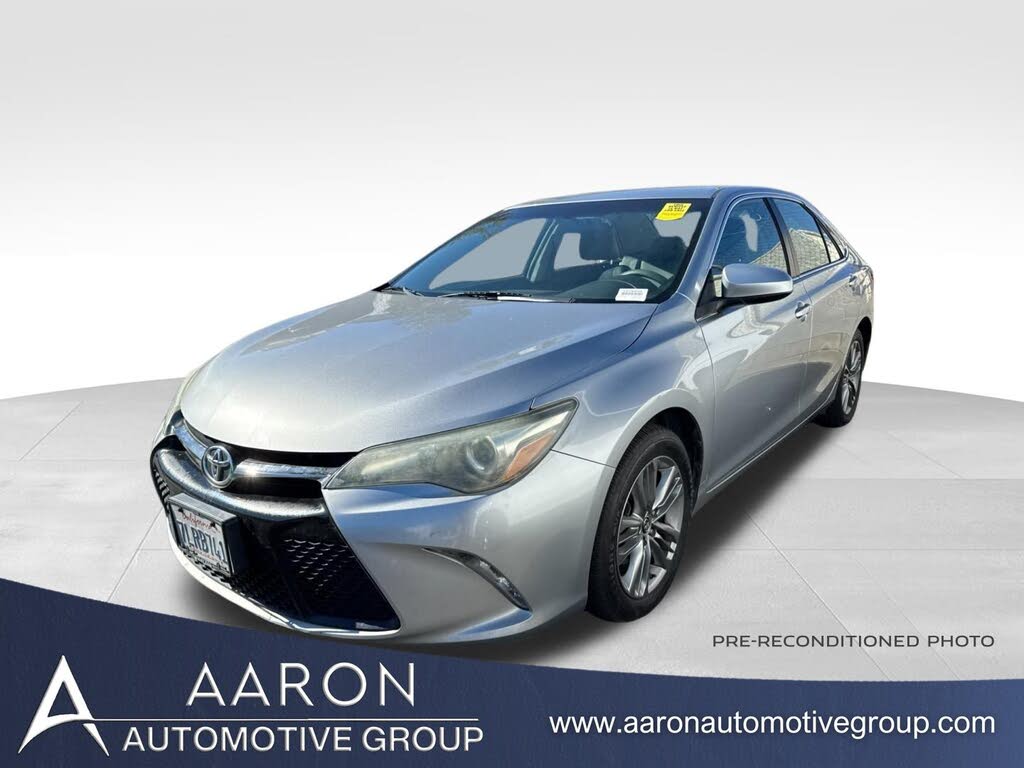 2015 Toyota Camry SE