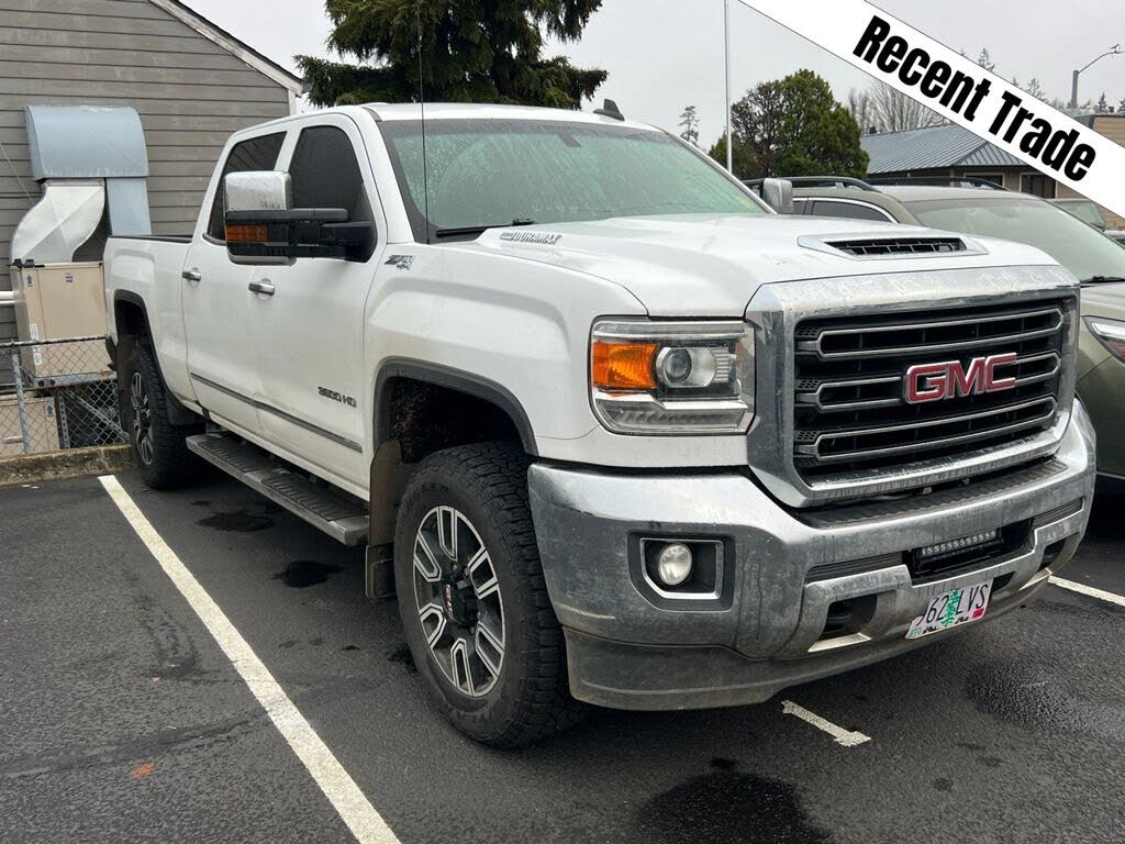 2017 GMC Sierra 3500HD SLT Crew Cab 4WD