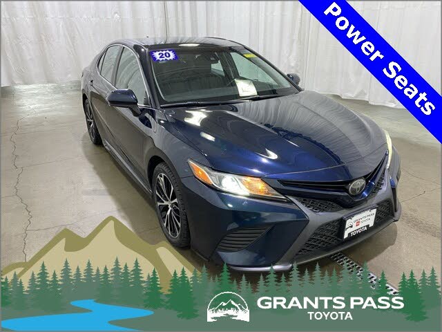 2019 Toyota Camry SE FWD