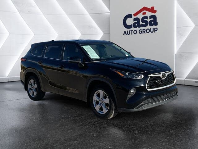 2023 Toyota Highlander LE FWD