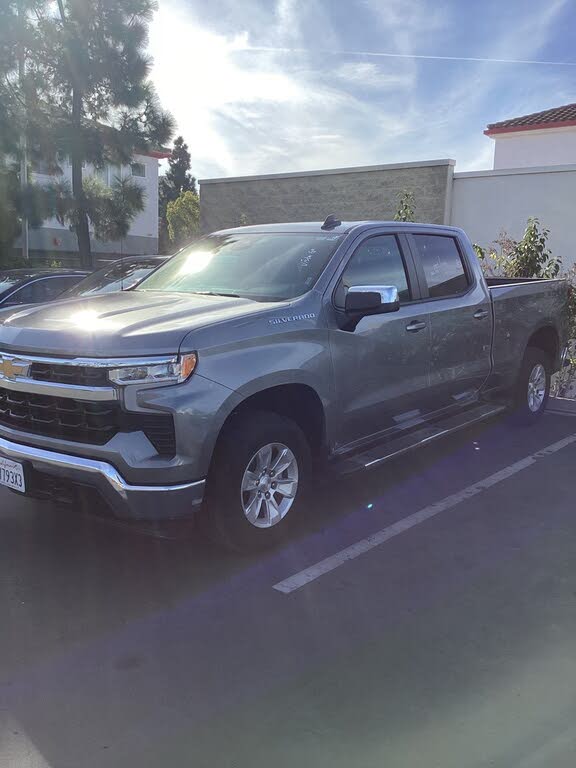 2024 Chevrolet Silverado 1500 LT Crew Cab 4WD