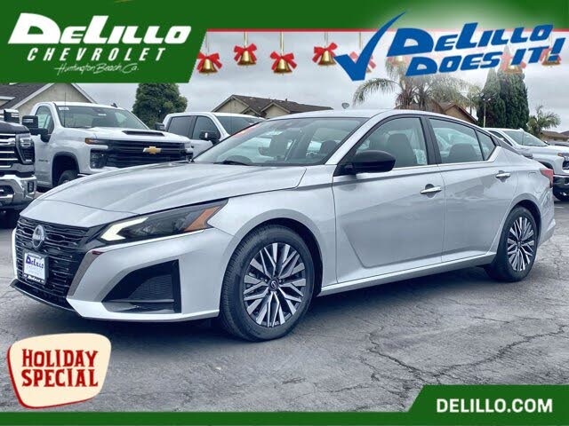 2024 Nissan Altima 2.5 SV FWD