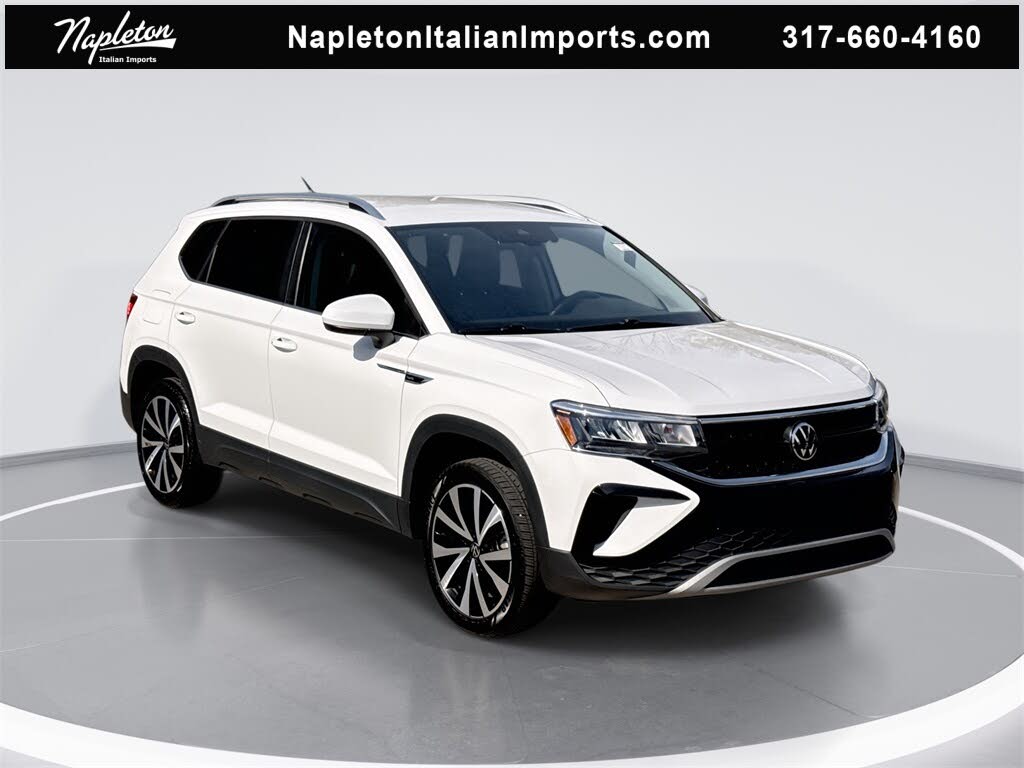 2024 Volkswagen Taos SE FWD